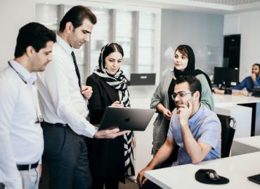 چگونه-یک-رهبر-مشارکتی-و-تعاملی-عالی